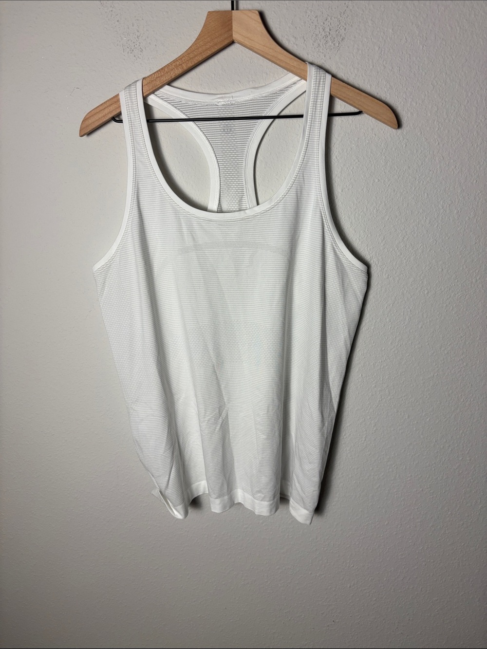 Lululemon Swiftly Tech Racerback Tank 2.0 White